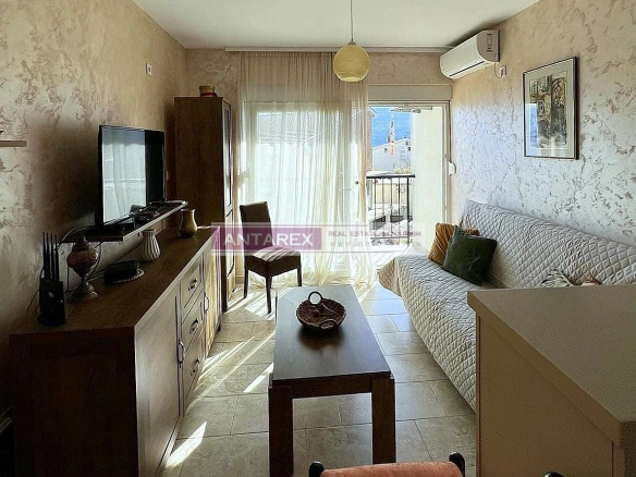 Izdavanje: Jednosoban stan 43 m² – Đenovići, Herceg Novi — fotografija 2