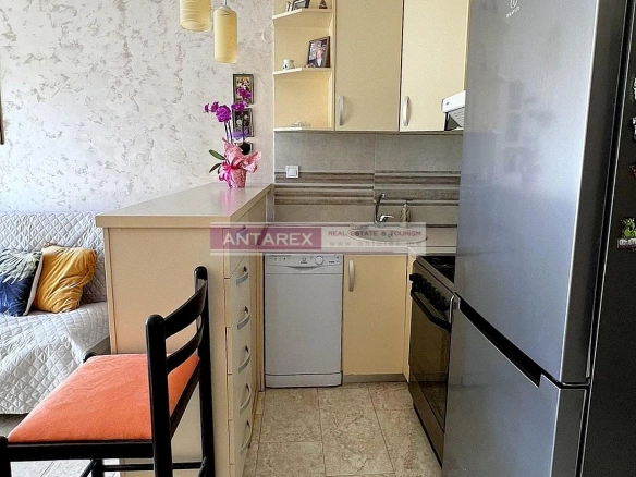 Izdavanje: Jednosoban stan 43 m² – Đenovići, Herceg Novi — fotografija 3