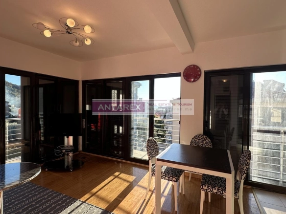 Trosoban stan 110 m² – Bečići, Budva — fotografija 2