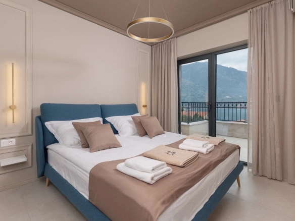 Dvosoban stan 84 m² – Dobrota, Kotor — fotografija 7