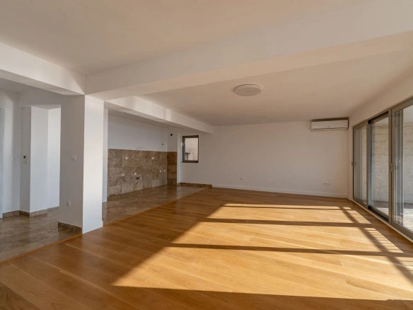 Trosoban stan 160 m² – Pržno, Budva — fotografija 3