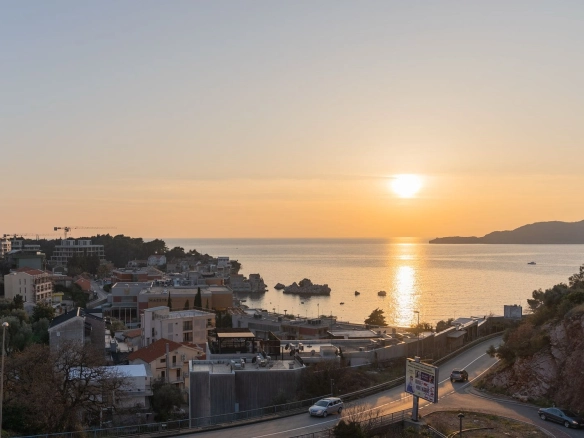 Trosoban stan 160 m² – Pržno, Budva — fotografija 12
