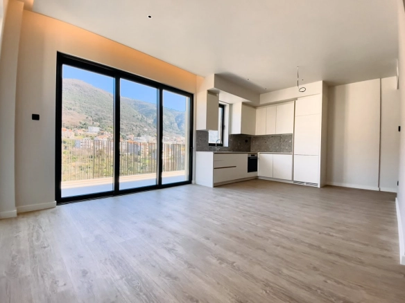 Dvosoban stan 102 m² – Tivat — fotografija 15