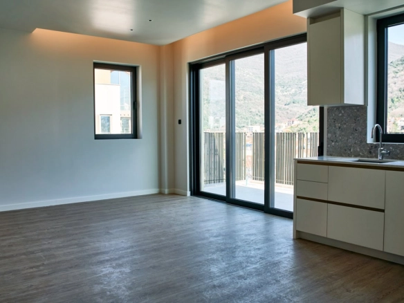 Dvosoban stan 102 m² – Tivat — fotografija 18