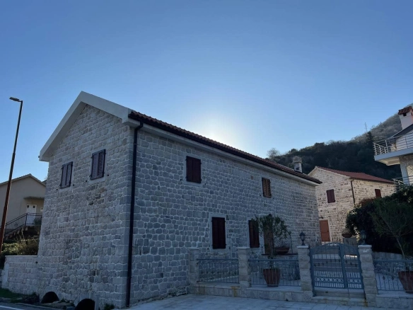 Kuća 300 m² – Kamenari, Herceg Novi — fotografija 8