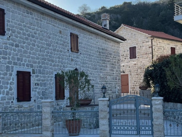 Kuća 300 m² – Kamenari, Herceg Novi — fotografija 9