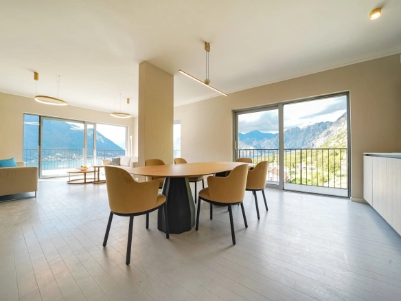 Trosoban stan 158 m² – Dobrota, Kotor — fotografija 6