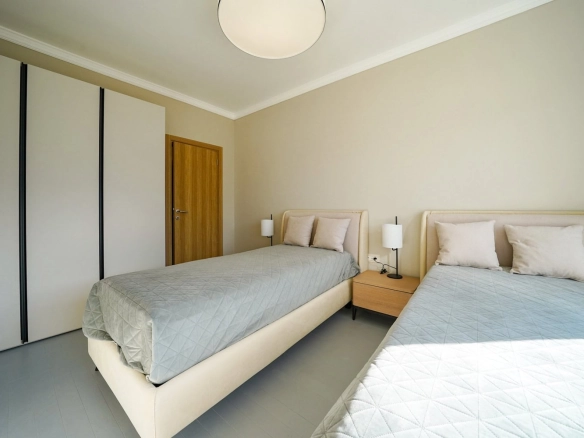Trosoban stan 158 m² – Dobrota, Kotor — fotografija 9