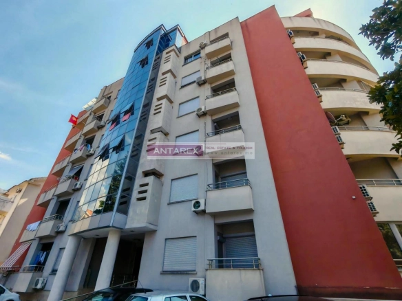 Trosoban stan 99 m² – Budva — fotografija 3