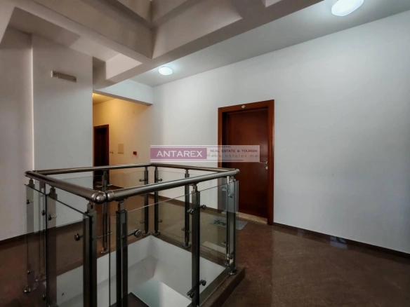 Trosoban stan 99 m² – Budva — fotografija 16