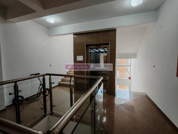 Trosoban stan 99 m² – Budva — fotografija 17