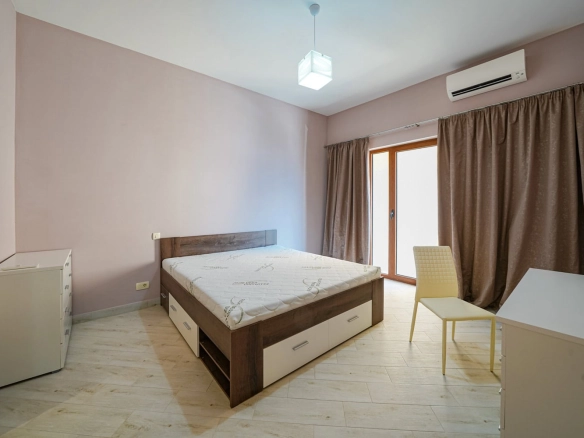 Dvosoban stan 96 m² – Bečići, Budva — fotografija 18
