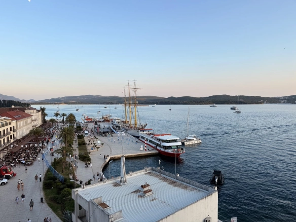 Dvosoban stan 135 m² – Tivat — fotografija 4
