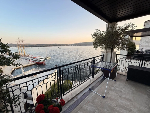 Dvosoban stan 135 m² – Tivat — fotografija 8