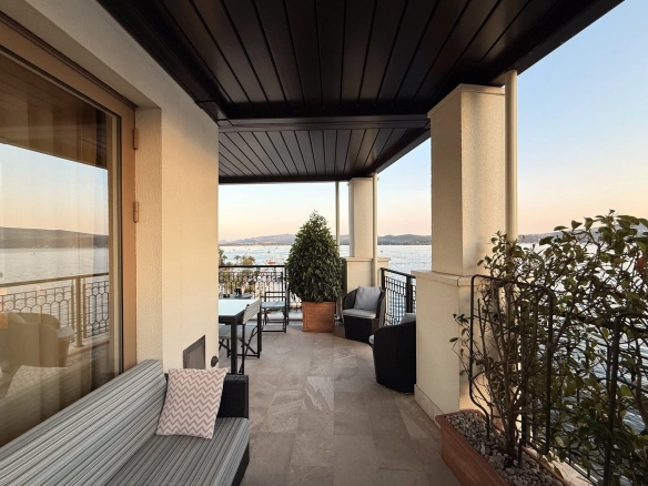 Dvosoban stan 135 m² – Tivat — fotografija 9