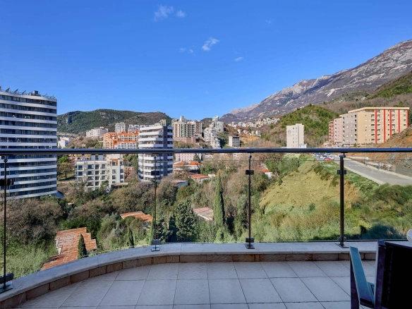 Jednosoban stan 53 m² – Bečići, Budva — fotografija 4