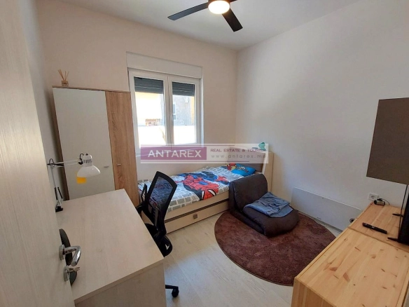 Trosoban stan 110 m² – Đenovići, Herceg Novi — fotografija 8
