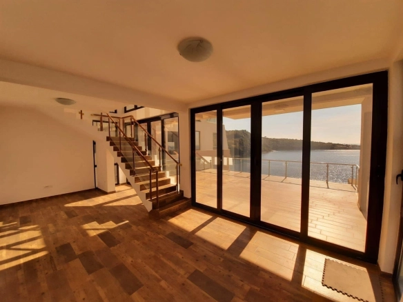 Kuća 404 m² – Kruče, Ulcinj — fotografija 17
