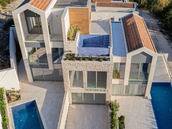 Dvosoban stan 246 m² – Tivat — fotografija 11