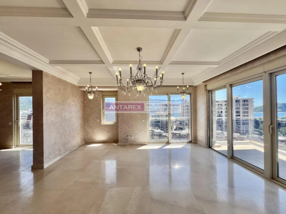 Trosoban stan 640 m² – Budva — fotografija 5