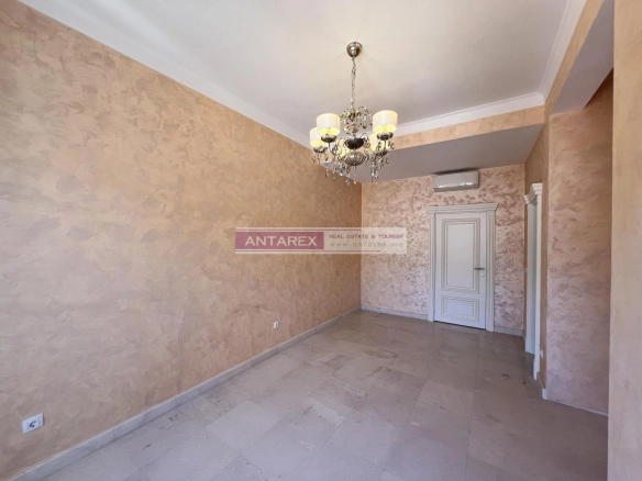 Trosoban stan 640 m² – Budva — fotografija 8