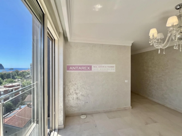 Trosoban stan 640 m² – Budva — fotografija 10