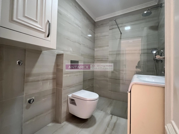 Trosoban stan 640 m² – Budva — fotografija 14