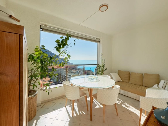 Trosoban stan 150 m² – Bečići, Budva — fotografija 3