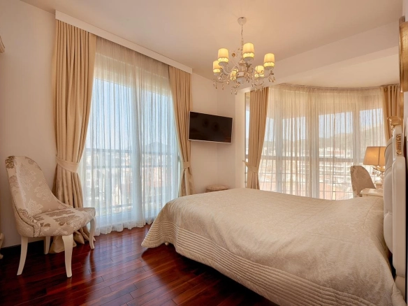 Trosoban stan 150 m² – Bečići, Budva — fotografija 10