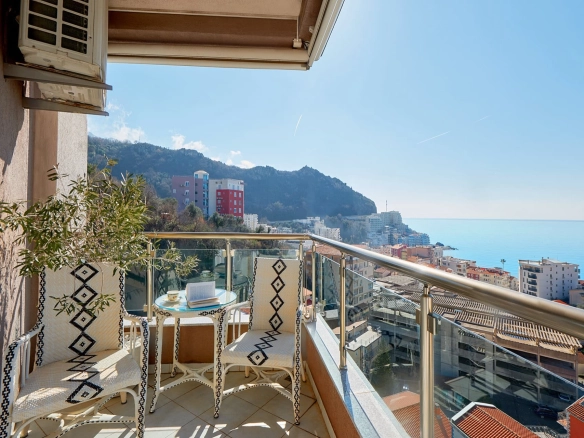 Trosoban stan 150 m² – Bečići, Budva — fotografija 19
