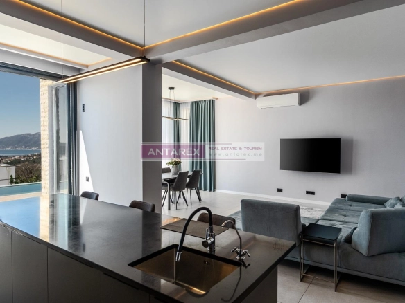 Kuća 180 m² – Kavač, Kotor — fotografija 4