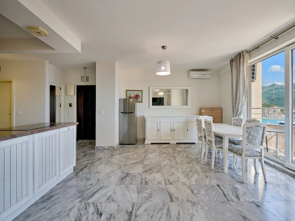 Trosoban stan 113 m² – Bečići, Budva — fotografija 13