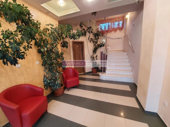 Poslovni prostor 1.100 m² – Bijela, Herceg Novi — fotografija 4