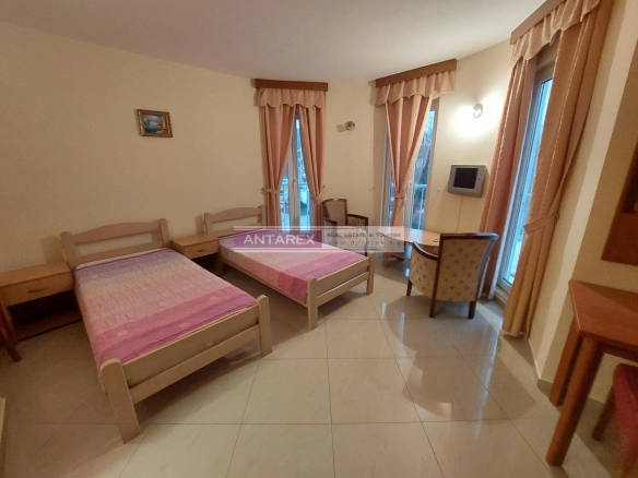 Poslovni prostor 1.100 m² – Bijela, Herceg Novi — fotografija 7