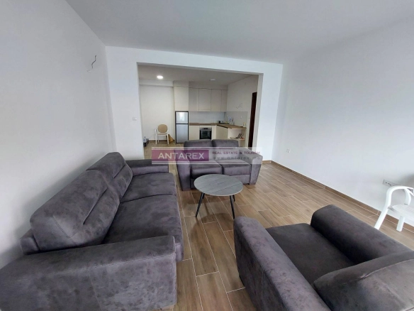 Dvosoban stan 90 m² – Njivice, Herceg Novi — fotografija 2