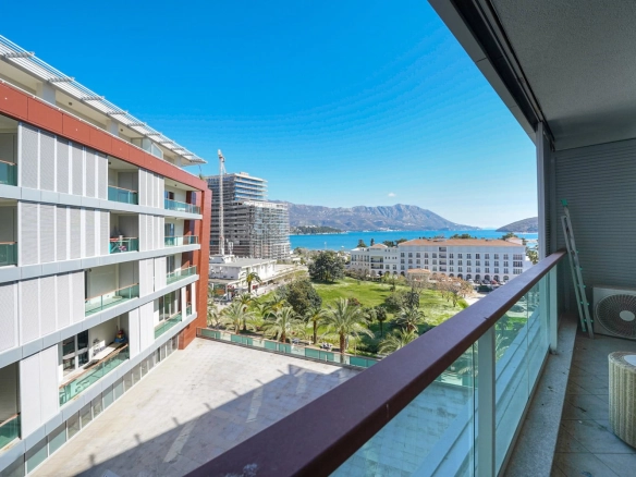 Dvosoban stan 94 m² – Budva — fotografija 2