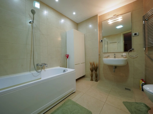 Dvosoban stan 94 m² – Budva — fotografija 14