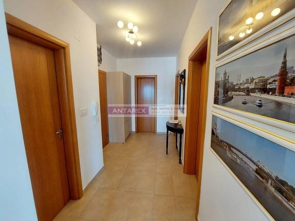 Izdavanje: Dvosoban stan 91 m² – Topla, Herceg Novi — fotografija 11
