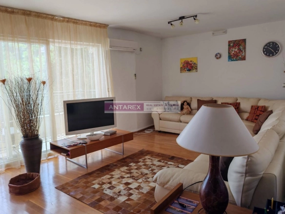 Dvosoban stan 76 m² – Petrovac, Budva — fotografija 2