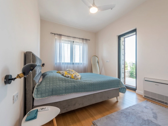 Kuća 256 m² – Reževići, Budva — fotografija 9