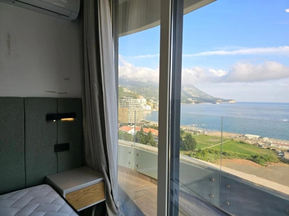Dvosoban stan 118 m² – Bečići, Budva — fotografija 4