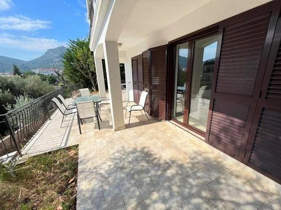 Kuća 358 m² – Budva — fotografija 3