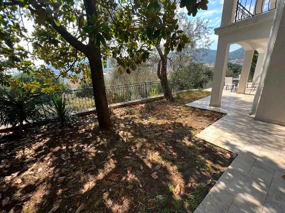 Kuća 358 m² – Budva — fotografija 4