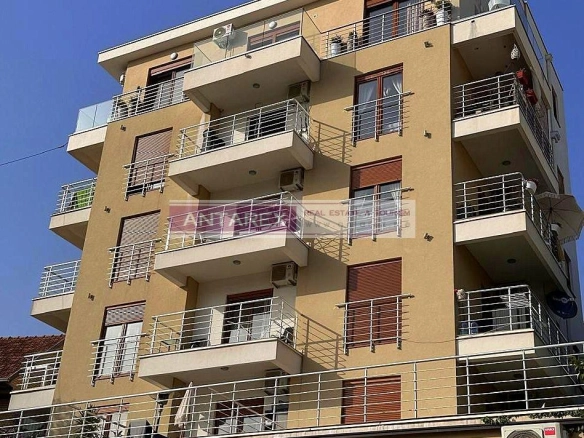Dvosoban stan 68 m² – Tivat — fotografija 15