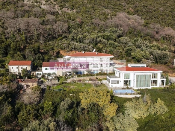 Dvosoban stan 135 m² – Kumbor, Herceg Novi — fotografija 14