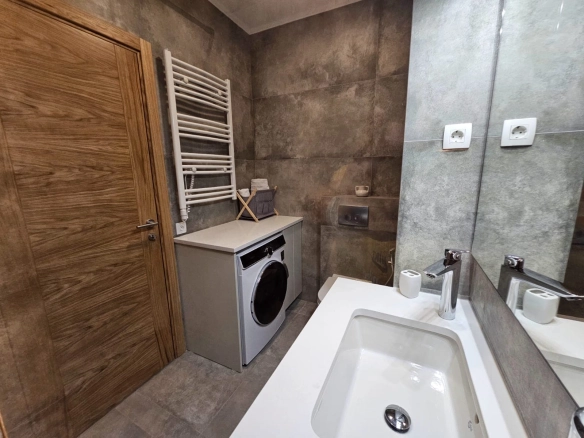 Trosoban stan 86 m² – Budva — fotografija 7