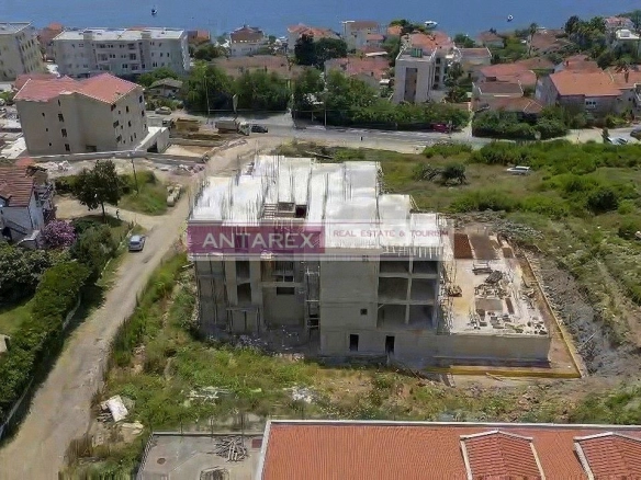 Dvosoban stan 55 m² – Đenovići, Herceg Novi — fotografija 6