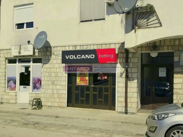 Poslovni prostor 57 m² – Zelenika, Herceg Novi — fotografija 2