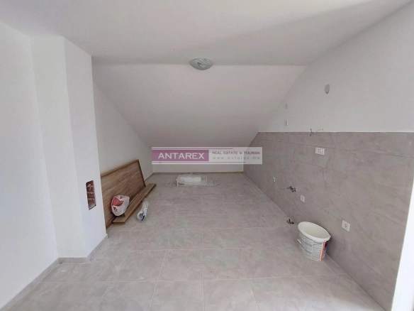 Trosoban stan 73 m² – Herceg Novi — fotografija 5