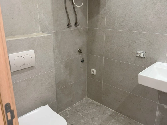 Dvosoban stan 113 m² – Tivat — fotografija 9